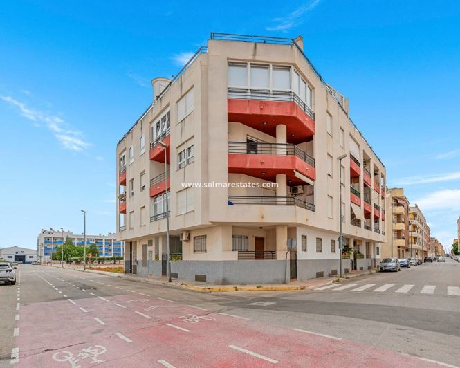 Image No.1-Appartement de 2 chambres à vendre à Almoradí