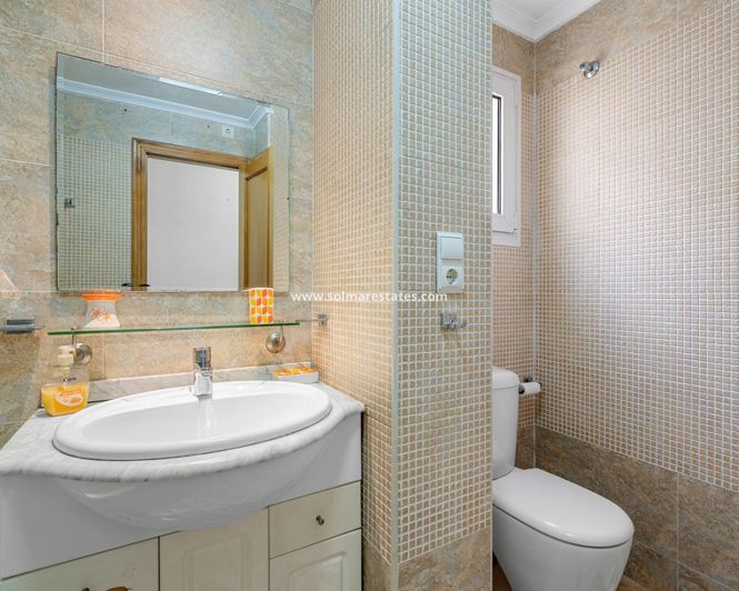 Image No.16-Appartement de 2 chambres à vendre à Almoradí