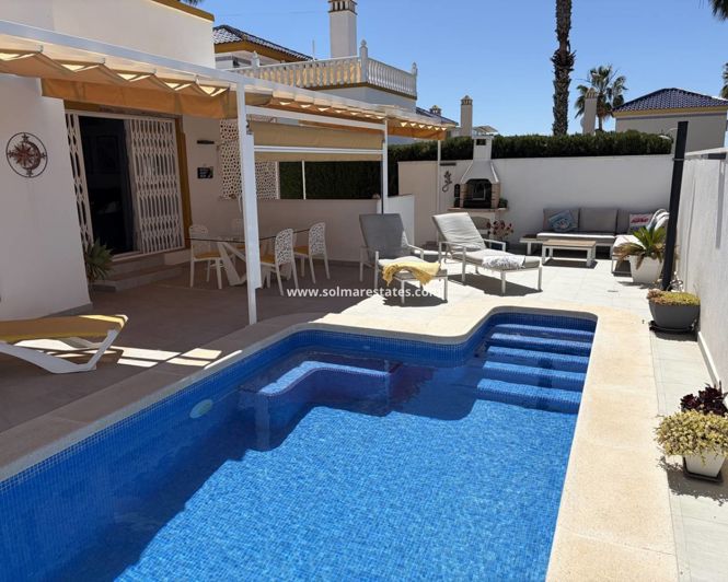Image No.21-3 Bed Villa for sale