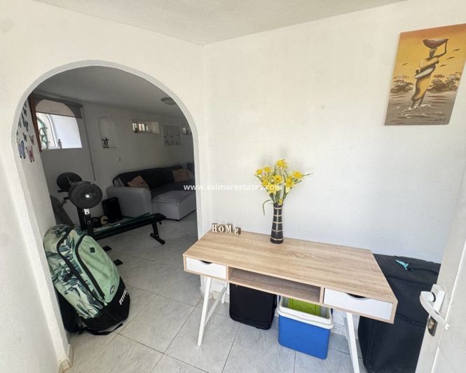 Image No.15-Villa de 4 chambres à vendre à Villamartin