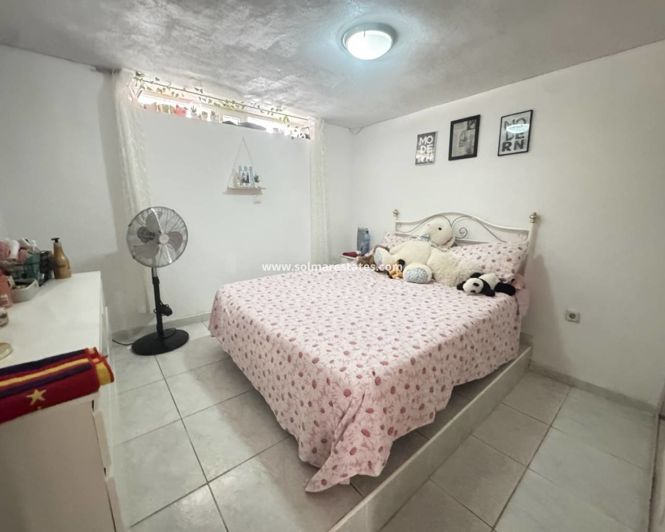 Image No.20-Villa de 4 chambres à vendre à Villamartin