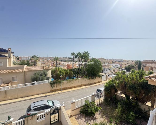 Image No.25-Villa de 4 chambres à vendre à Villamartin