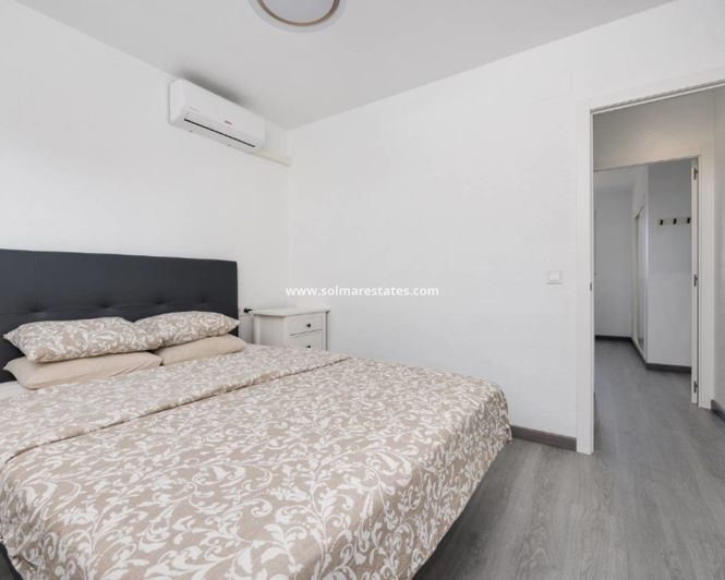 Image No.18-Appartement de 2 chambres à vendre à Punta Prima