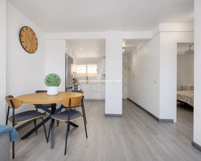 Image No.28-Appartement de 2 chambres à vendre à Punta Prima