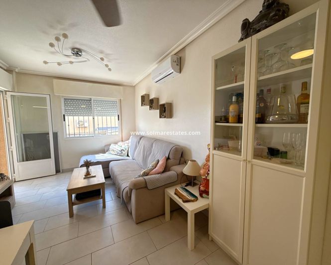 Image No.15-2 Bed Apartment for sale