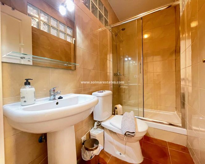 Image No.11-2 Bed Townhouse for sale