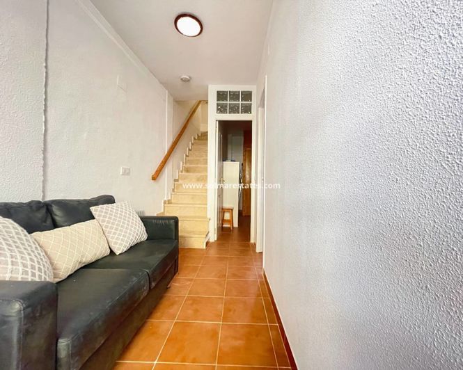 Image No.19-2 Bed Townhouse for sale