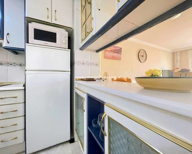 Image No.28-2 Bed Townhouse for sale