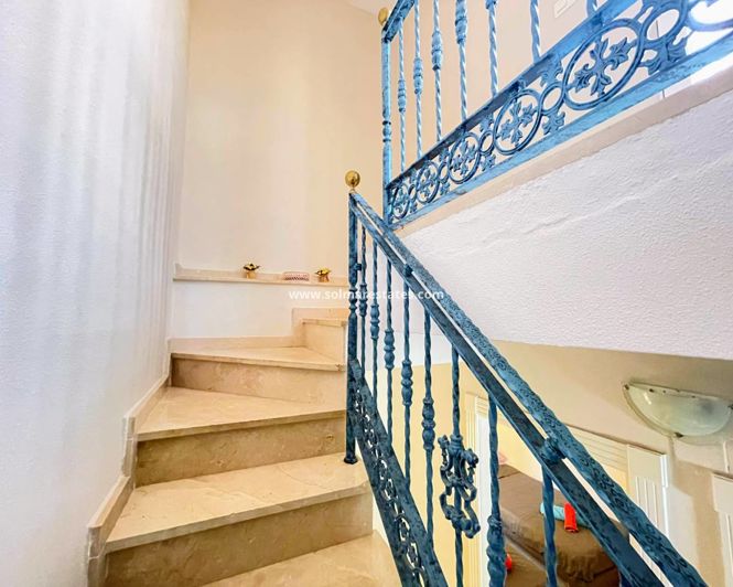 Image No.42-2 Bed Townhouse for sale