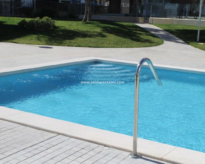 Image No.19-3 Bed Apartment for sale