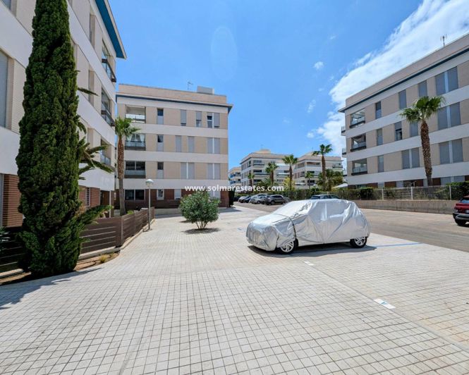 Image No.40-3 Bed Apartment for sale