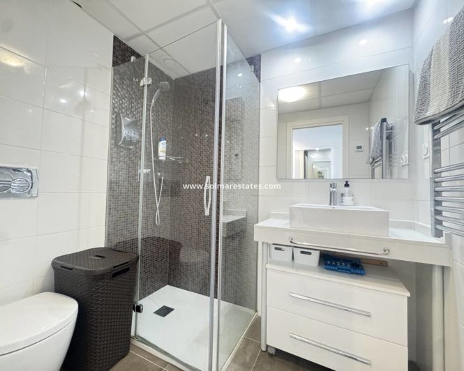 Image No.18-2 Bed Apartment for sale