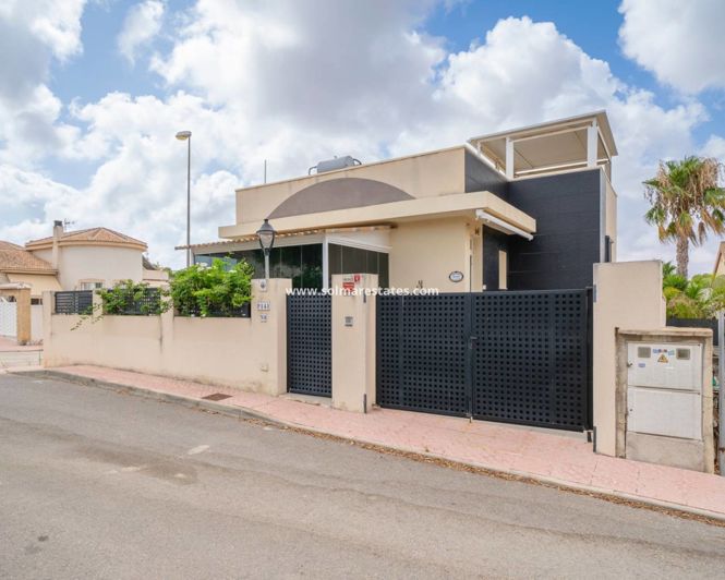 Image No.1-2 Bed Villa for sale