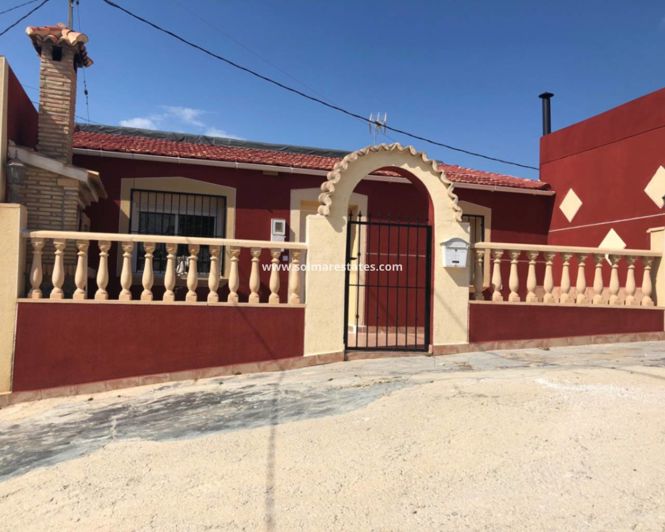 Image No.2-Maison de 3 chambres à vendre à San Miguel de Salinas