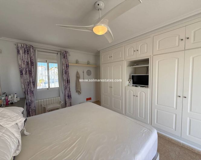 Image No.17-3 Bed Villa for sale