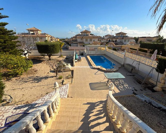 Image No.23-3 Bed Villa for sale