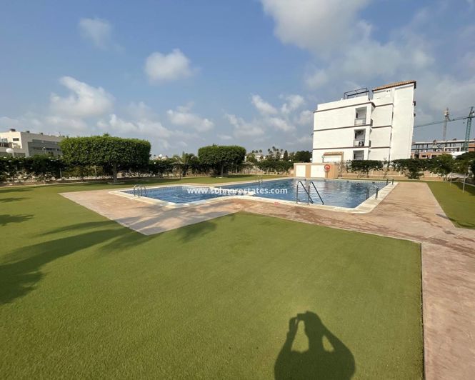 Image No.22-Appartement de 2 chambres à vendre à Punta Prima