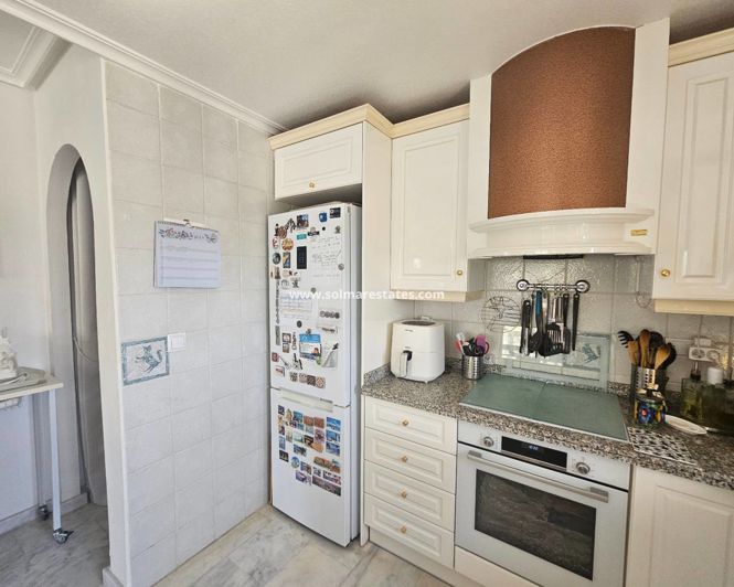 Image No.16-2 Bed Apartment for sale