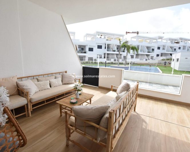 Image No.24-Appartement de 2 chambres à vendre à Los Balcones