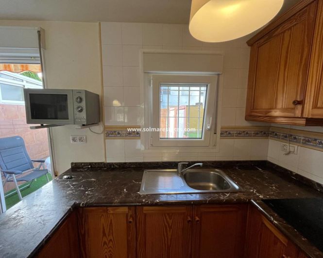 Image No.15-2 Bed Townhouse for sale