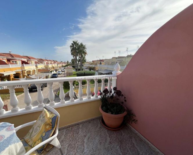 Image No.33-2 Bed Townhouse for sale