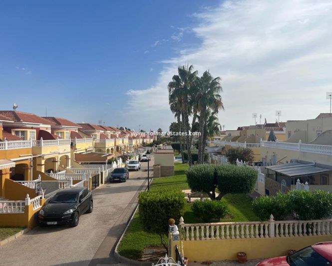 Image No.35-2 Bed Townhouse for sale