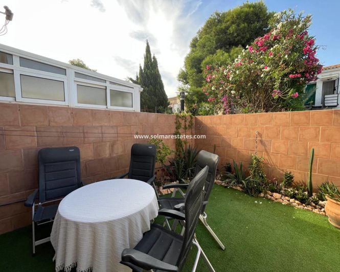 Image No.42-2 Bed Townhouse for sale