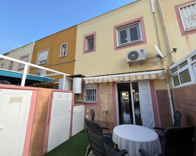 Image No.44-2 Bed Townhouse for sale