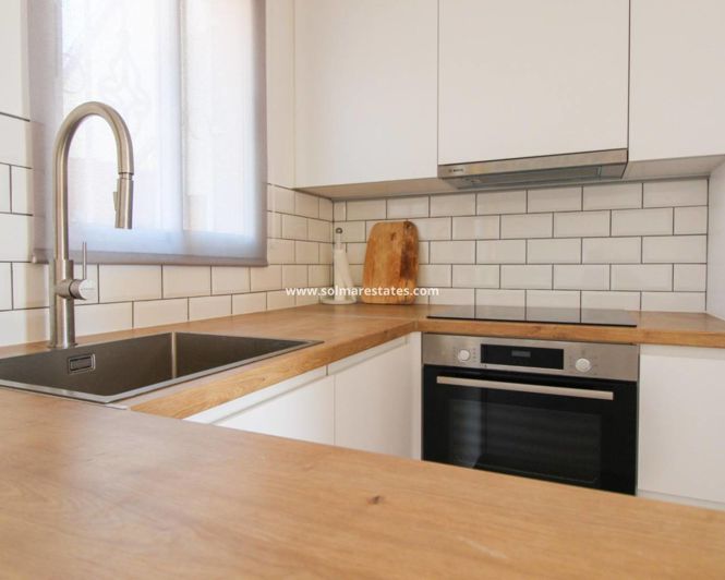 Image No.5-Maison de ville de 2 chambres à vendre à Cabo Roig