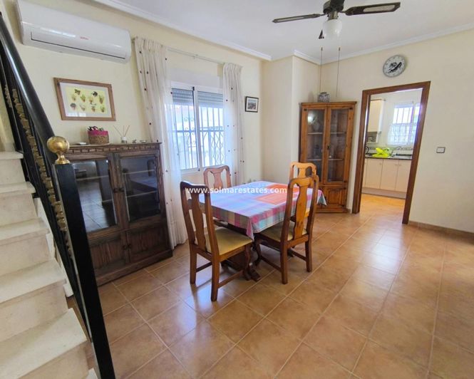 Image No.10-3 Bed Villa for sale