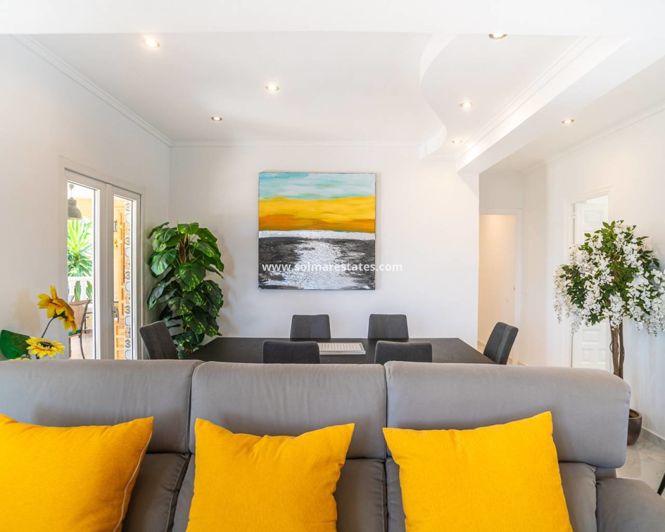 Image No.14-3 Bed Villa for sale