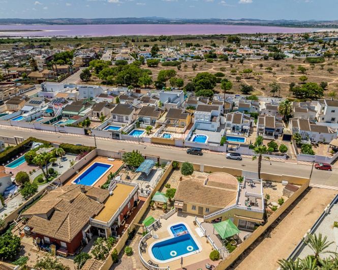 Image No.34-3 Bed Villa for sale