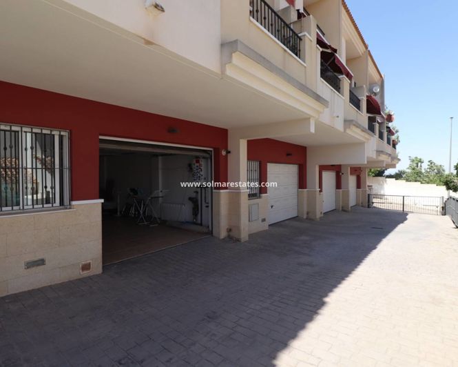 Image No.25-Maison de 3 chambres à vendre à Benijofar