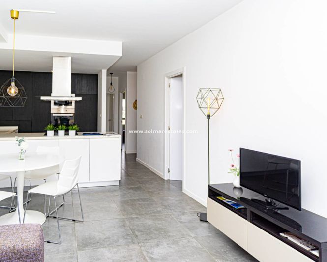 Image No.8-3 Bed Apartment for sale