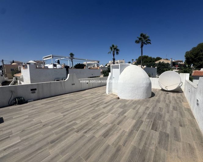 Image No.24-Villa de 2 chambres à vendre à Villamartin