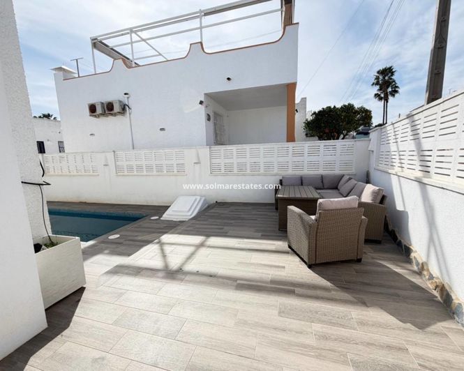 Image No.29-2 Bed Villa for sale