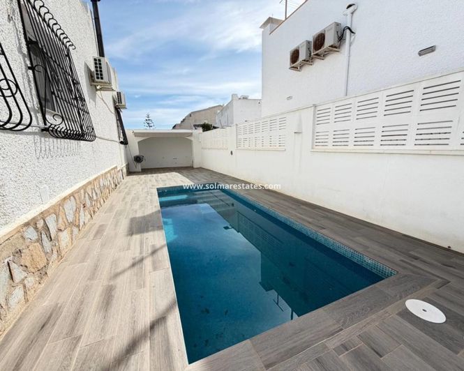 Image No.30-2 Bed Villa for sale