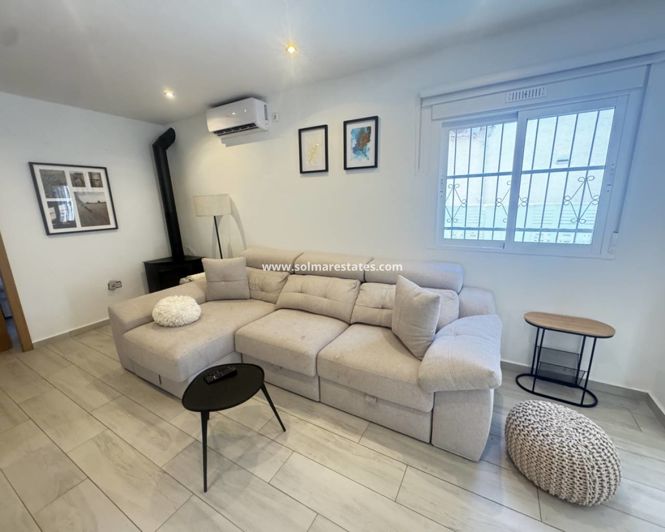 Image No.4-Villa de 2 chambres à vendre à Villamartin