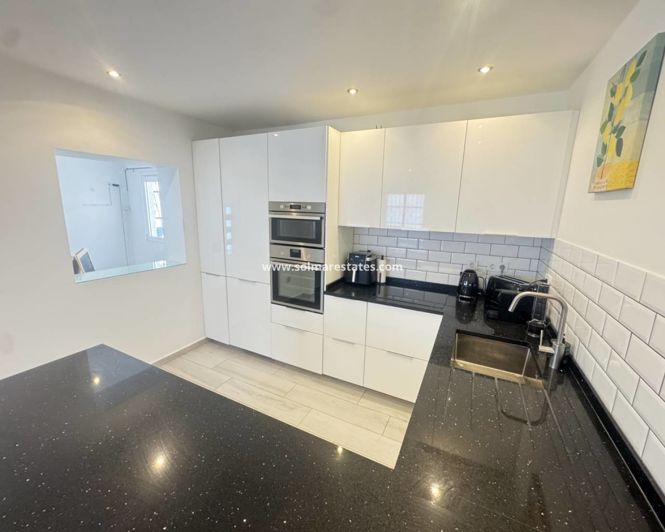 Image No.8-Villa de 2 chambres à vendre à Villamartin