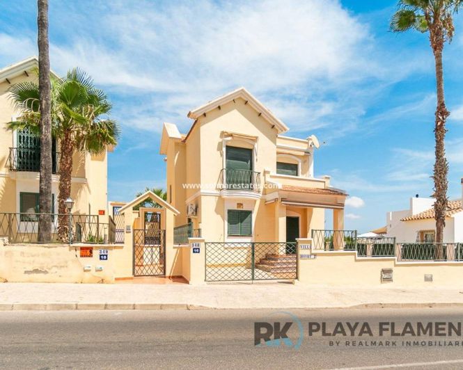 Image No.1-3 Bed Villa for sale