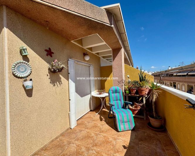 Image No.22-2 Bed Apartment for sale