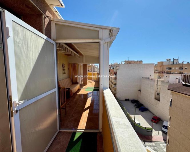 Image No.31-2 Bed Apartment for sale