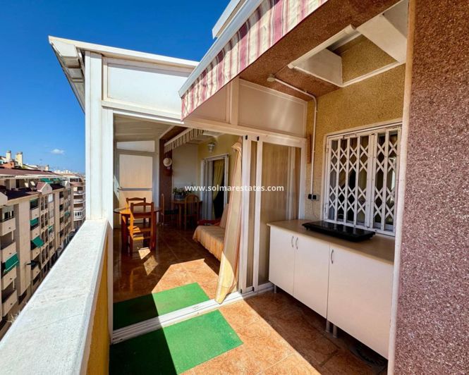 Image No.32-2 Bed Apartment for sale