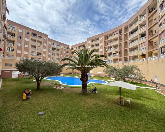 Image No.37-2 Bed Apartment for sale