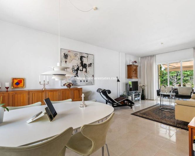 Image No.10-3 Bed Townhouse for sale