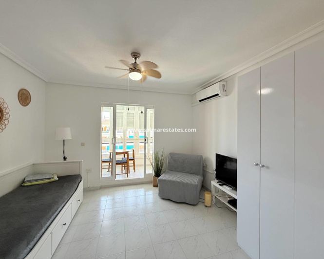 Image No.5-Appartement de 1 chambre à vendre à La Mata