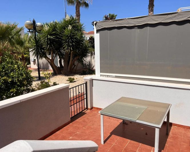 Image No.6-3 Bed Townhouse for sale