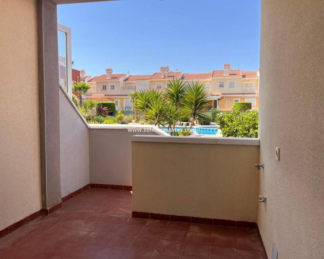 Image No.7-3 Bed Townhouse for sale