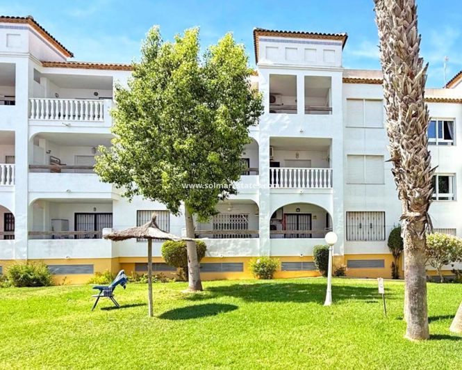 Image No.1-Appartement de 2 chambres à vendre à Villamartin
