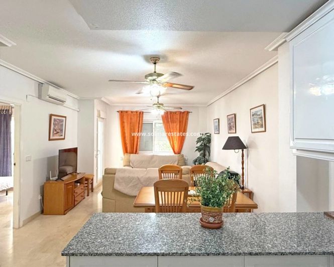 Image No.17-Appartement de 2 chambres à vendre à Villamartin